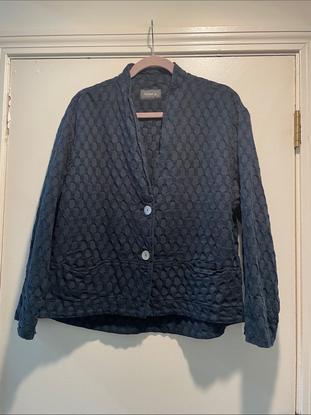 Oska Navy Honeycomb Textured Cotton Button-Front High Low Blazer